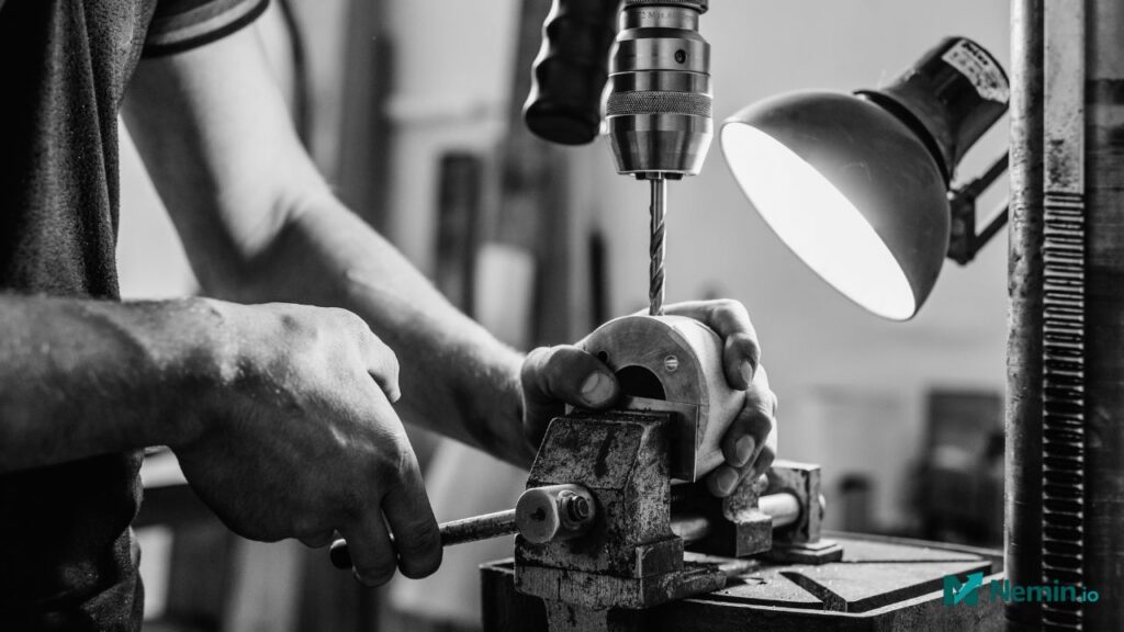 rock drilling tools manufacturers
